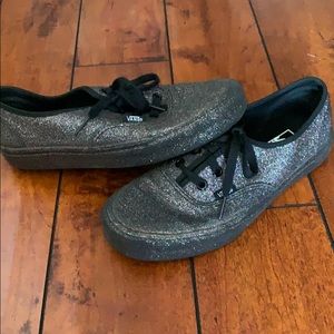 ⚫️ black sparkly vans 🖤